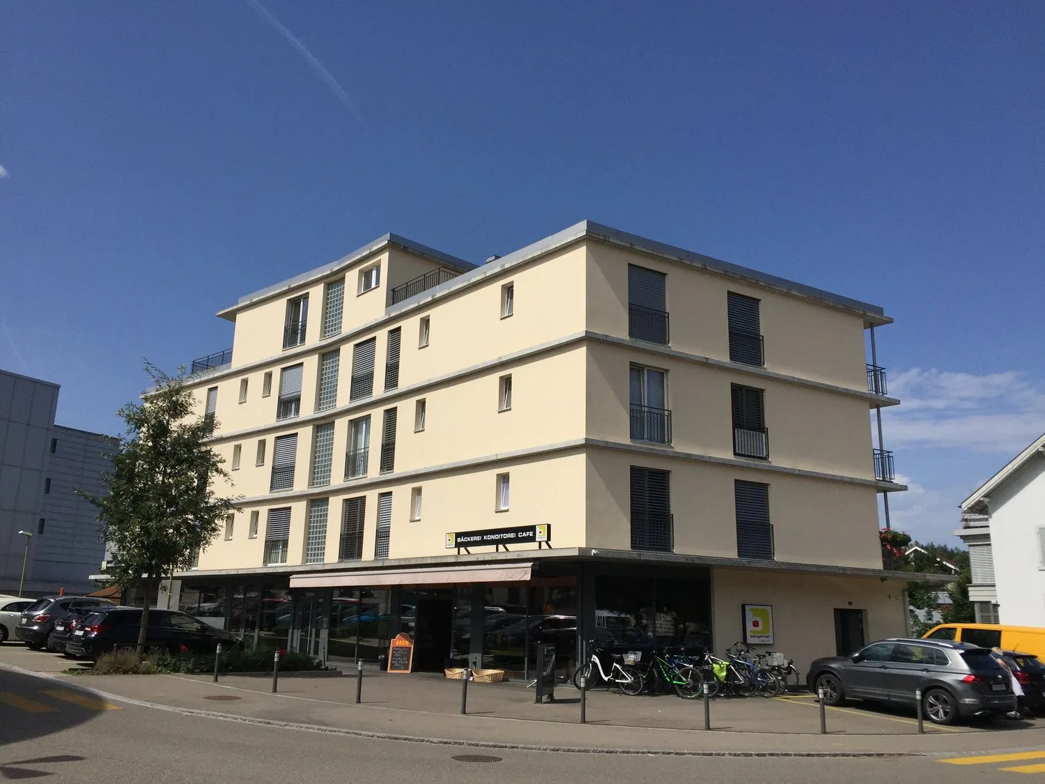 Car parking space in Lausen for rent