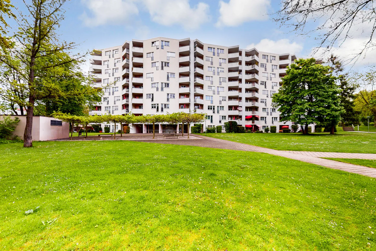 Gemütliche 2.5-Zimmerwohnung im Wohnpark Jurintra!