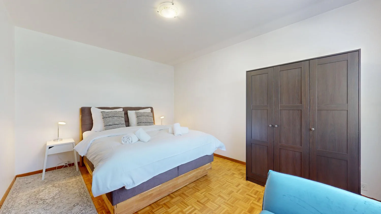 One-bedroom apartment in a quiet neighborhood