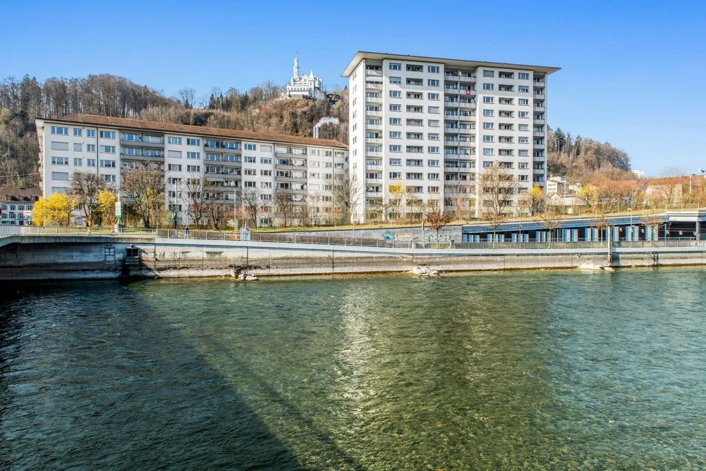Sentihof - Your new home with Reuss view