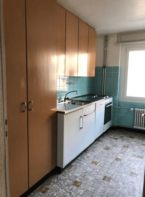 Charming 2-room apartment with balcony in Le Locle