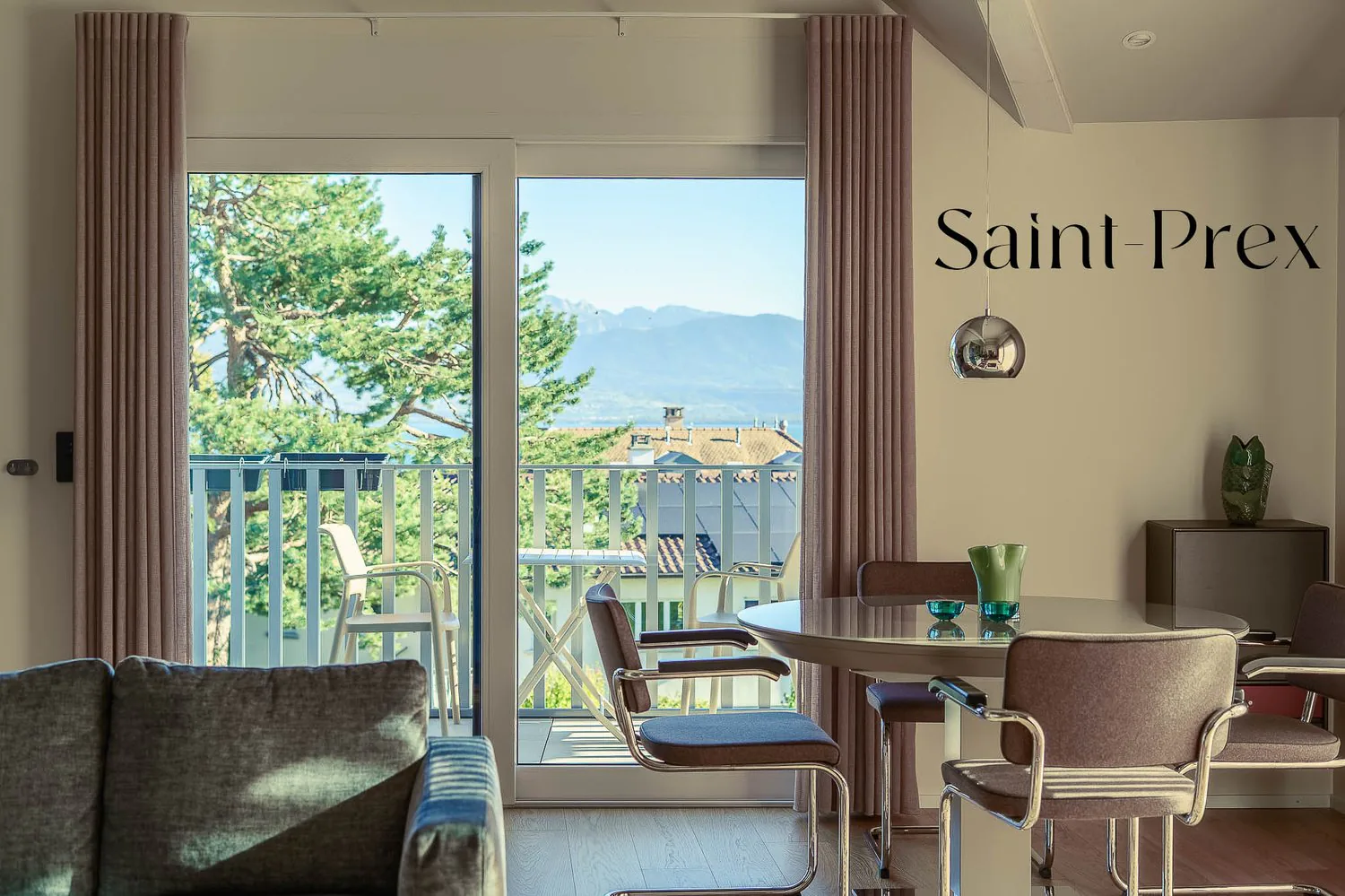 Contemporary apartment in a privileged setting, in Saint-Prex