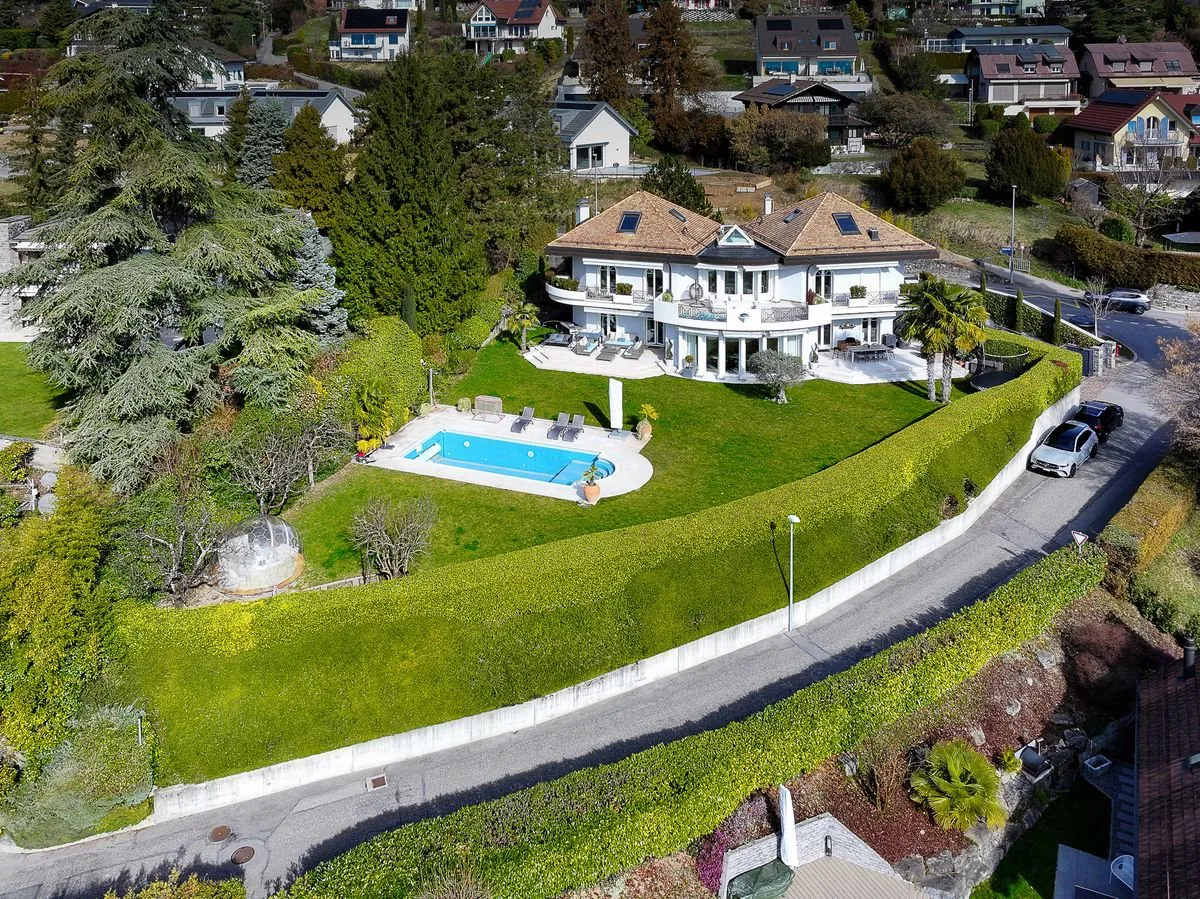 Somptueuse villa indépendante avec vue à couper le souffle sur les hauteurs de Montreux