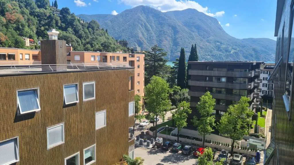 Lugano Cassarate: 3.5 Zimmer renoviert in der Lungolago-Zone