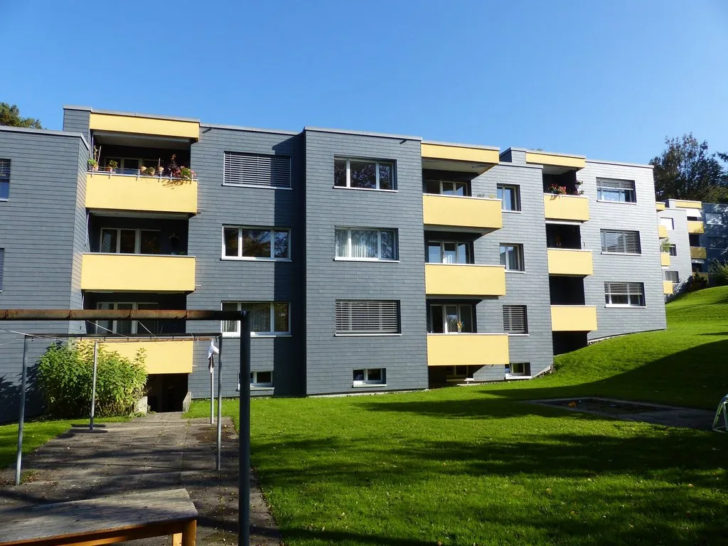 Belles maisons dans un quartier convivial pour les enfants