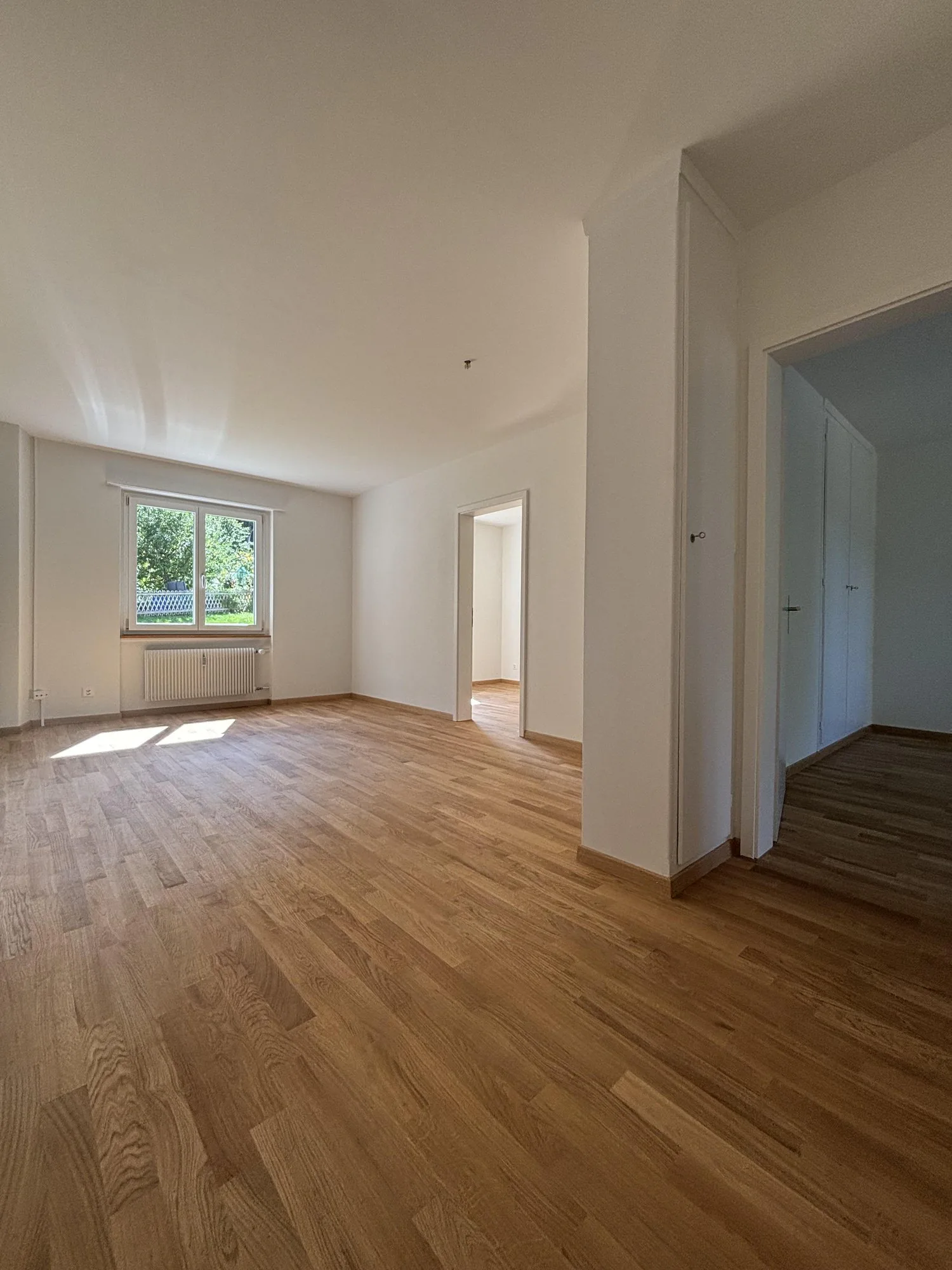 Appartamento di 4 locali bellissimo, appena ristrutturato a Ittigen