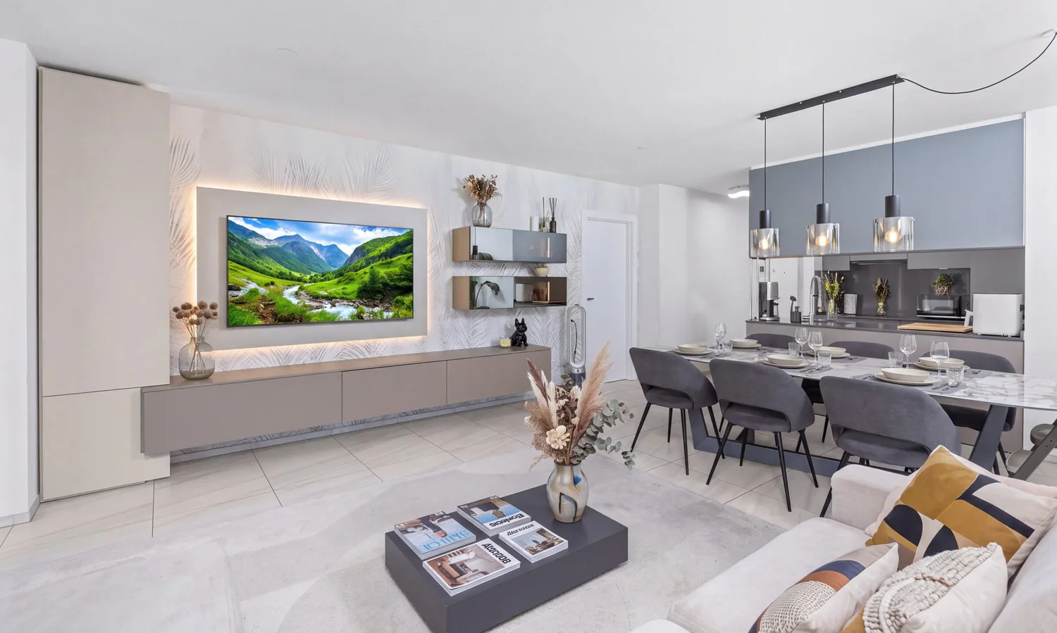 ELEGANT AND MODERN 4.5 ROOM APARTMENT ON THE TOP FLOOR IN BALERNA