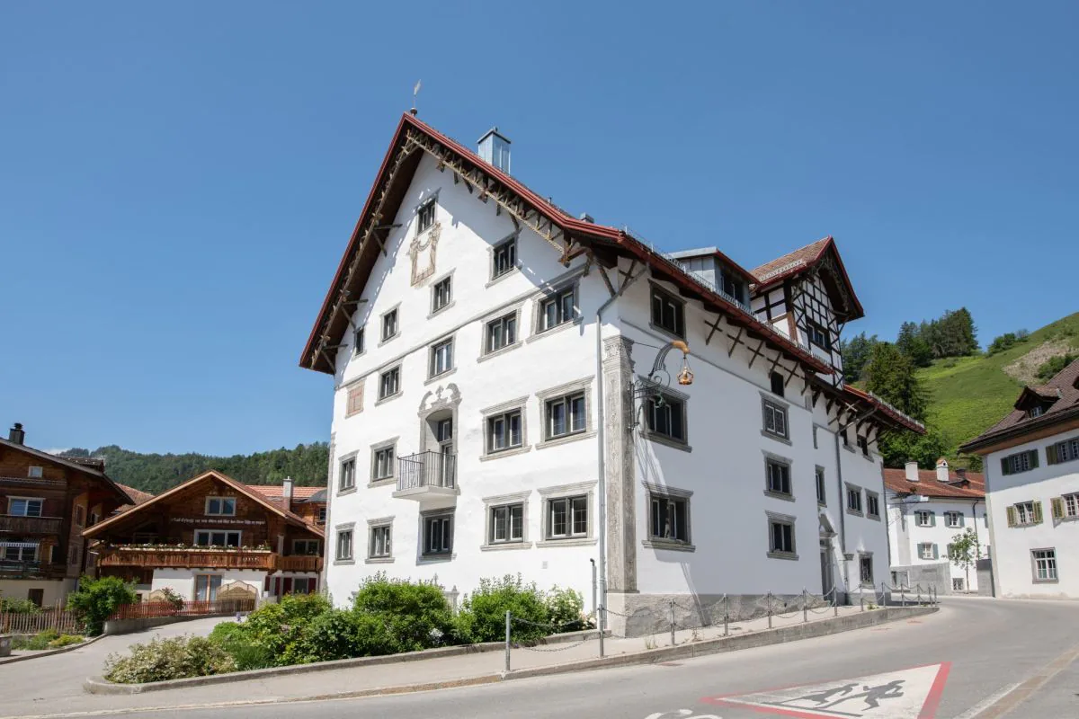 Moderne 4.5 Zimmerwohnung Nr. 4 in einem wunderschönen historischen Haus Kopie