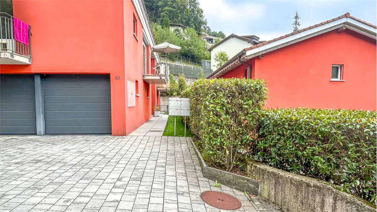 2,5 Zimmer mit Garten