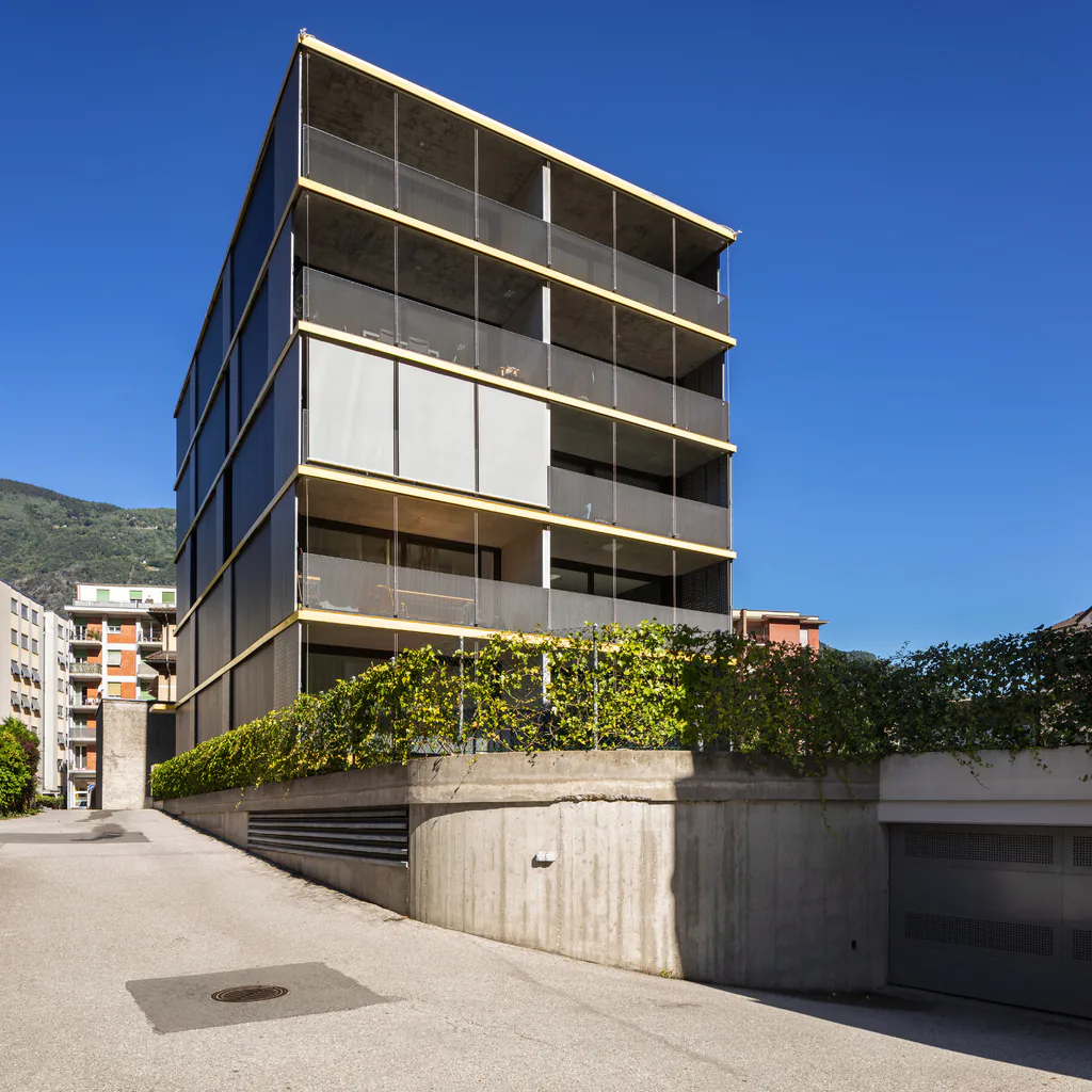 BELLINZONA, Affittasi 2½ locali moderno e centrale