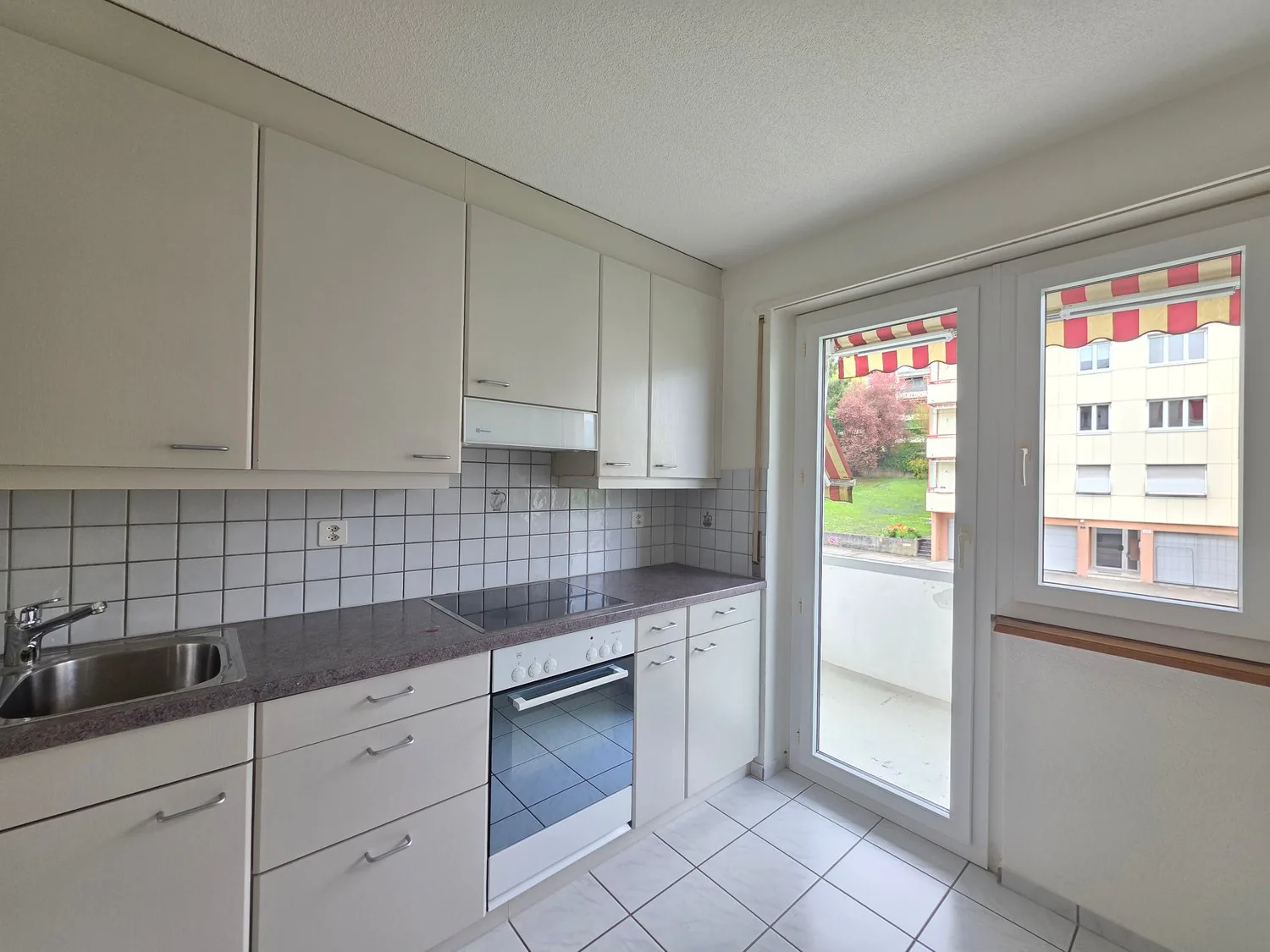 3-Bedroom Apartment, 1st Floor Right