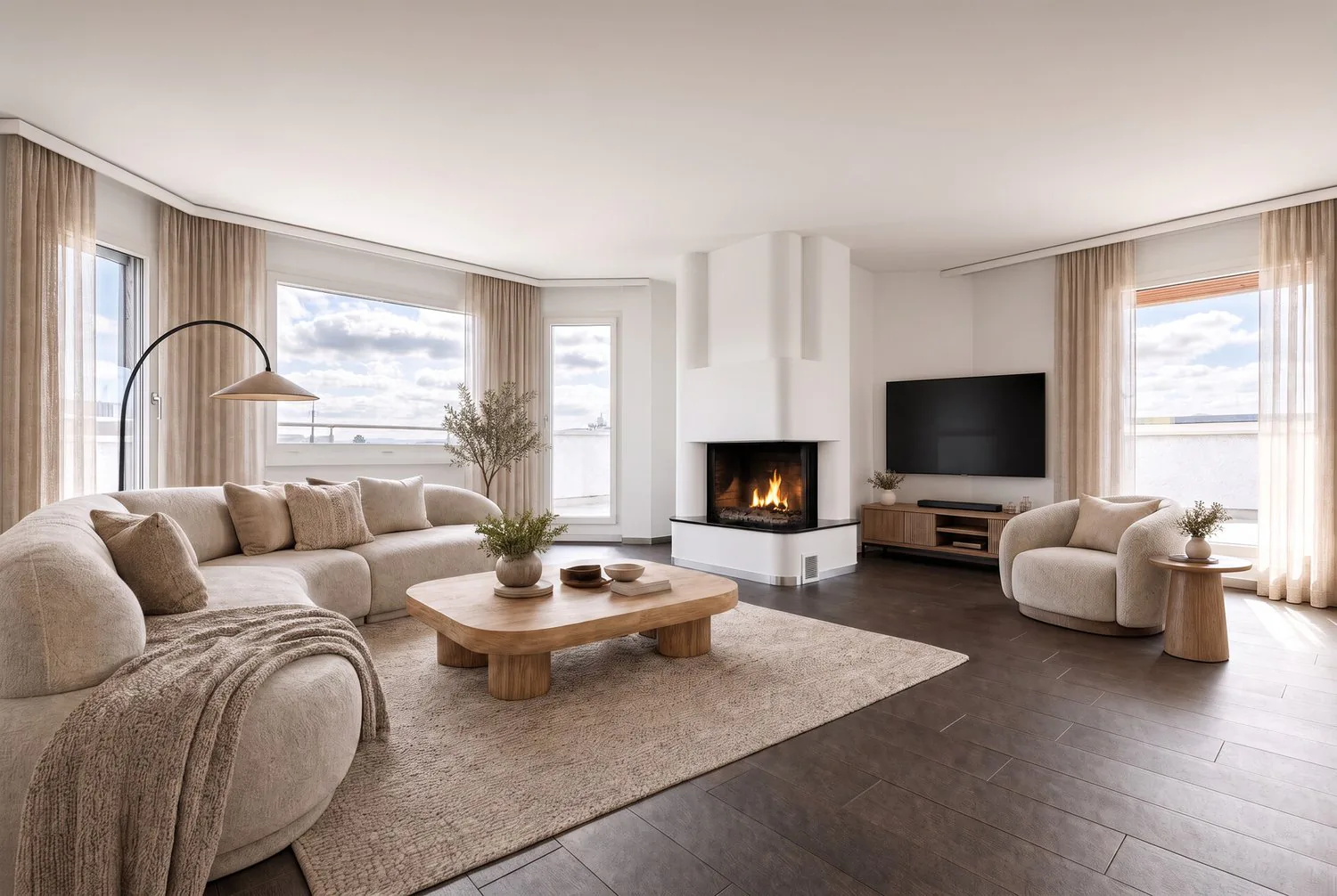 Exklusive Attikawohnung umschlossen mit grosser Terrasse