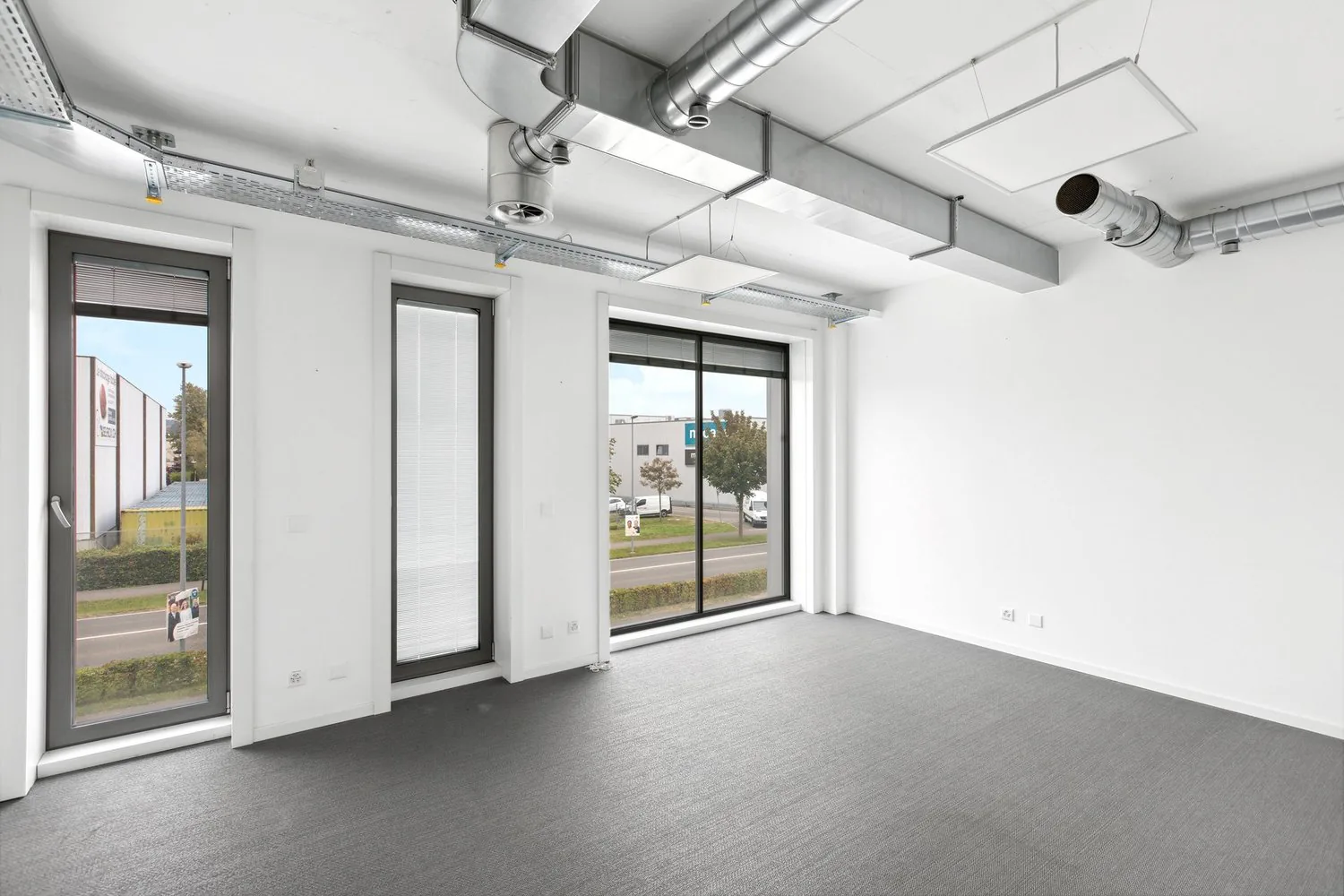 Discover your new administrative space at Centre iLife in Etoy!