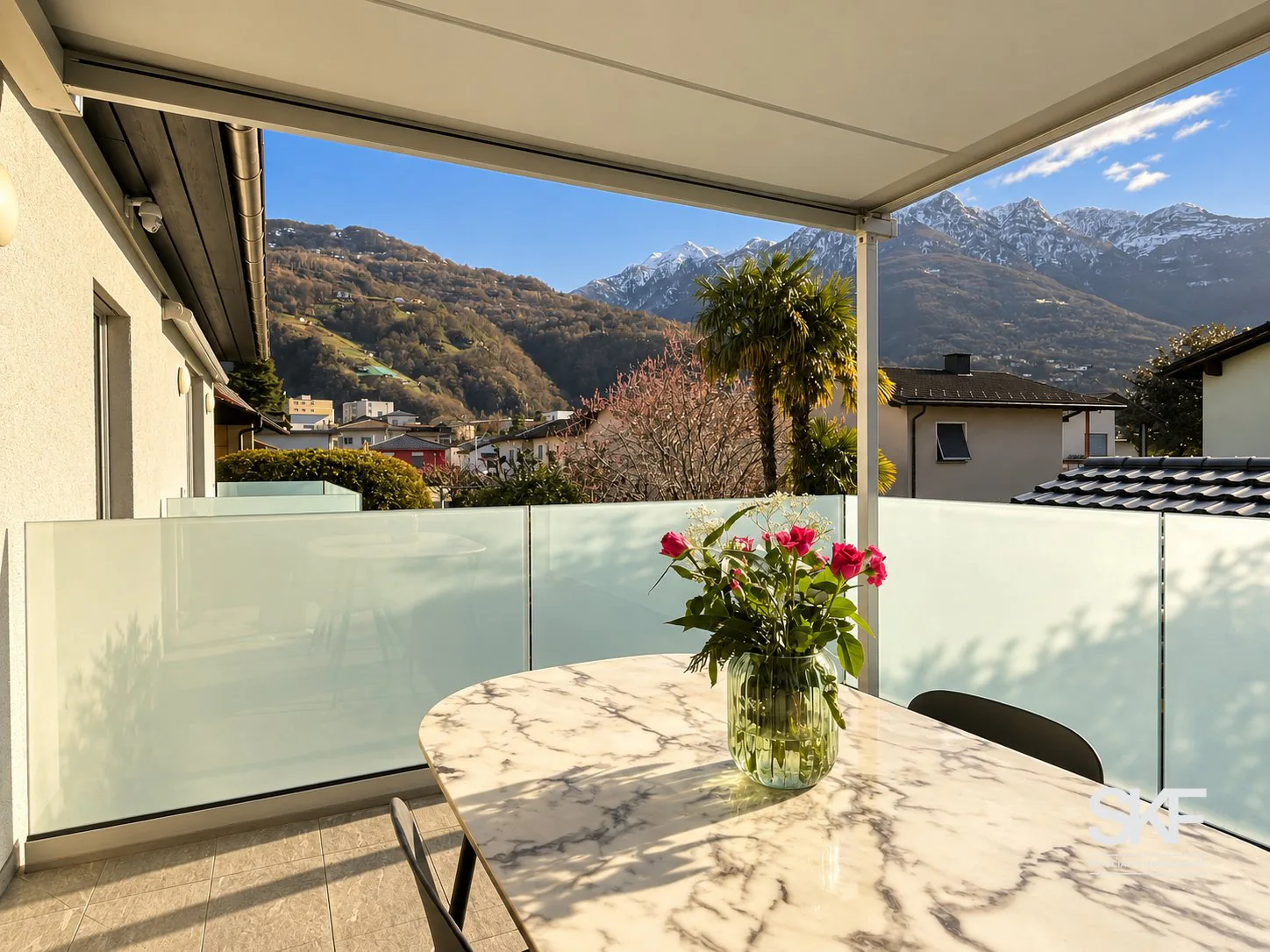 BELLINZONA - SPLENDIDA E MODERNA PROPRIETÀ BIFAMILIARE
