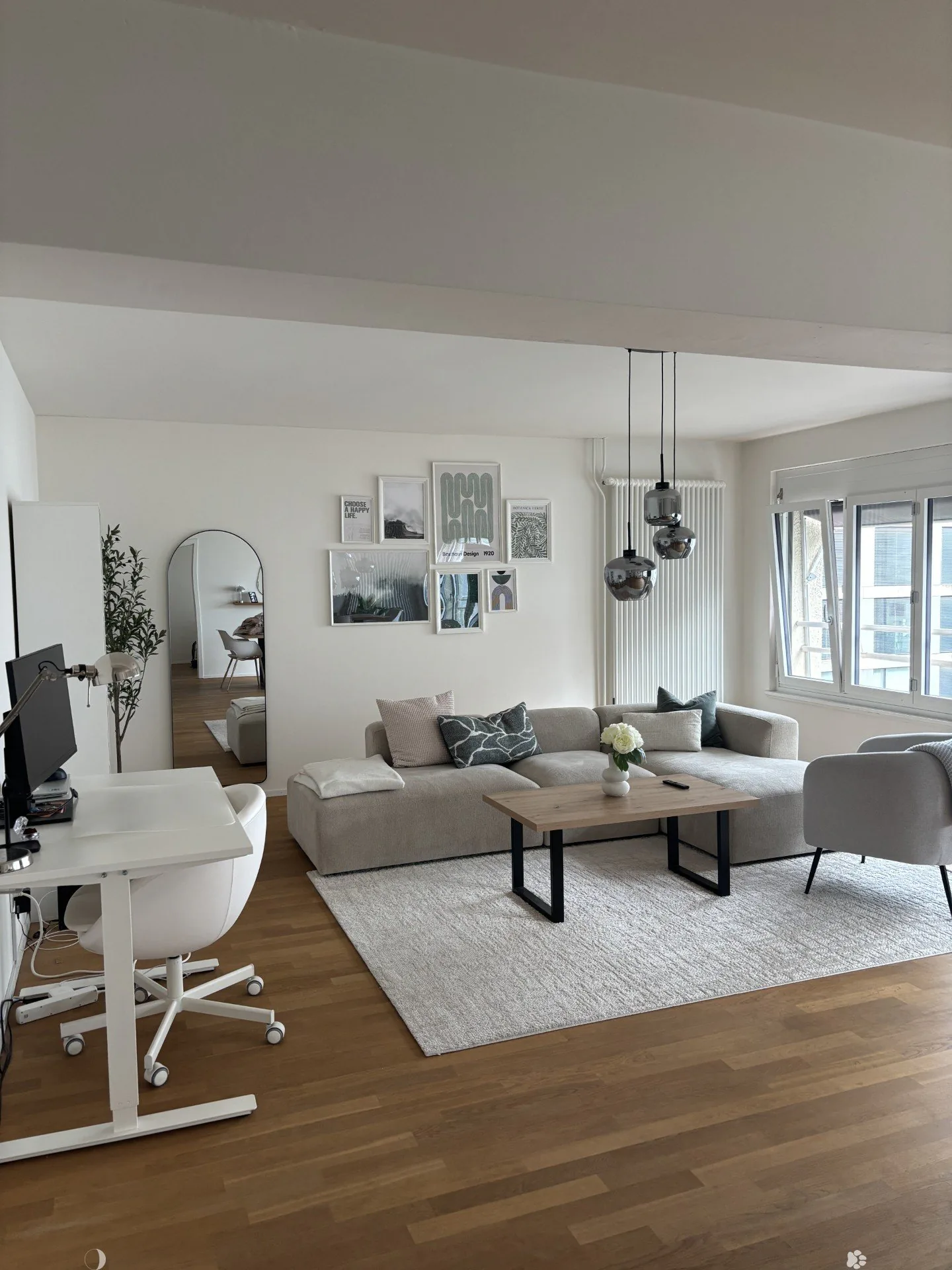 Bright 2-room loft on Kontrollstrasse in Biel