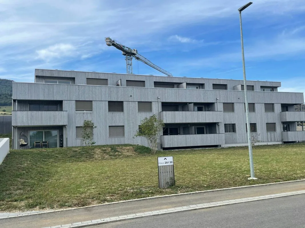 MFH 2.5 Zimmerwohnung im EG links Hofackerweg 22 (22.01)