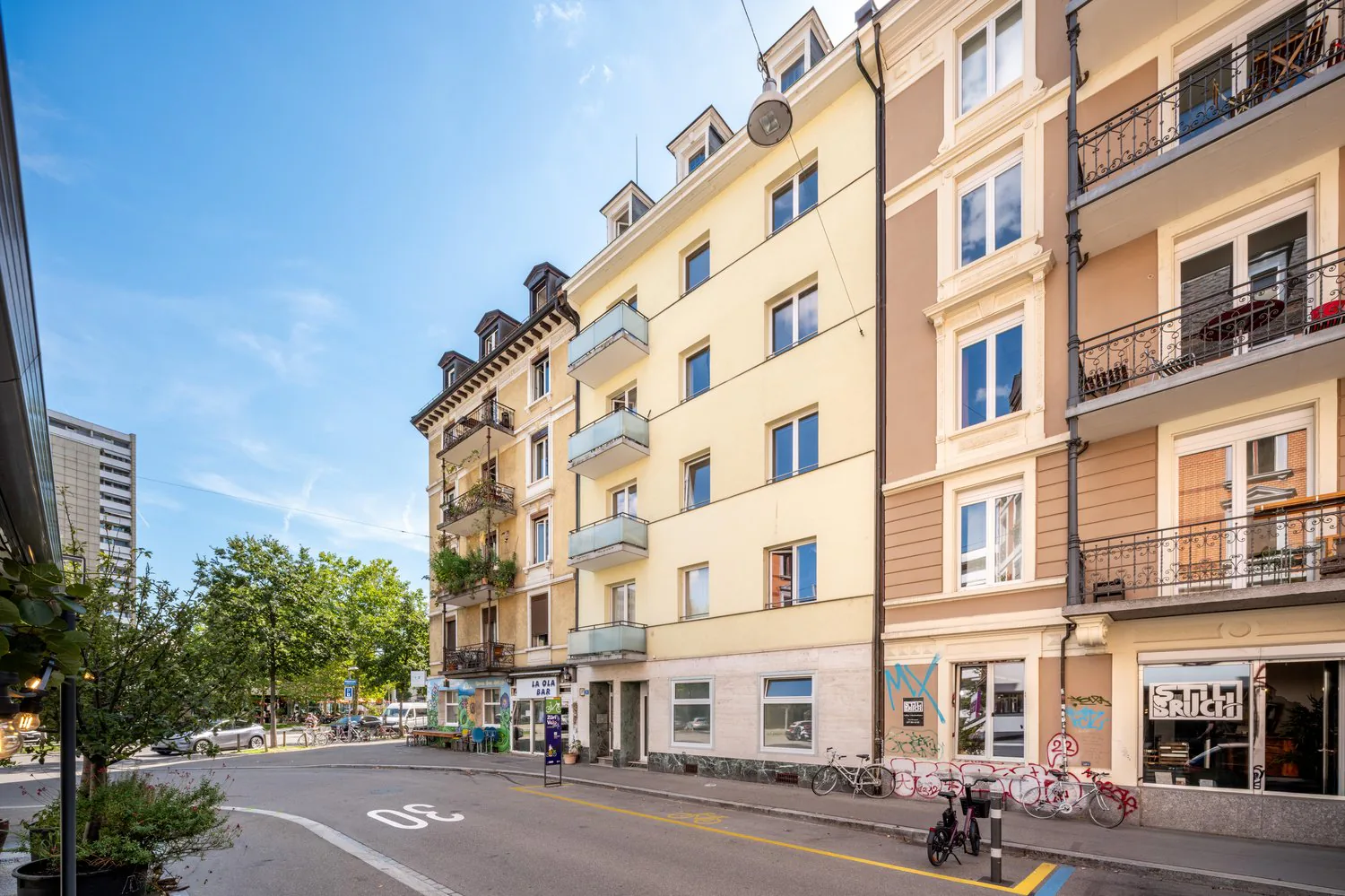 Appartement mansardé charmant dans le populaire quartier 4 !