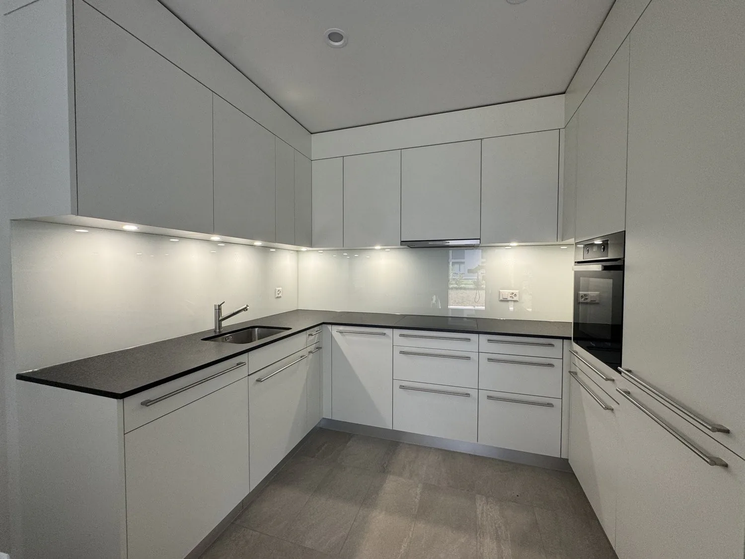 Modern 2.5-room apartment for rent