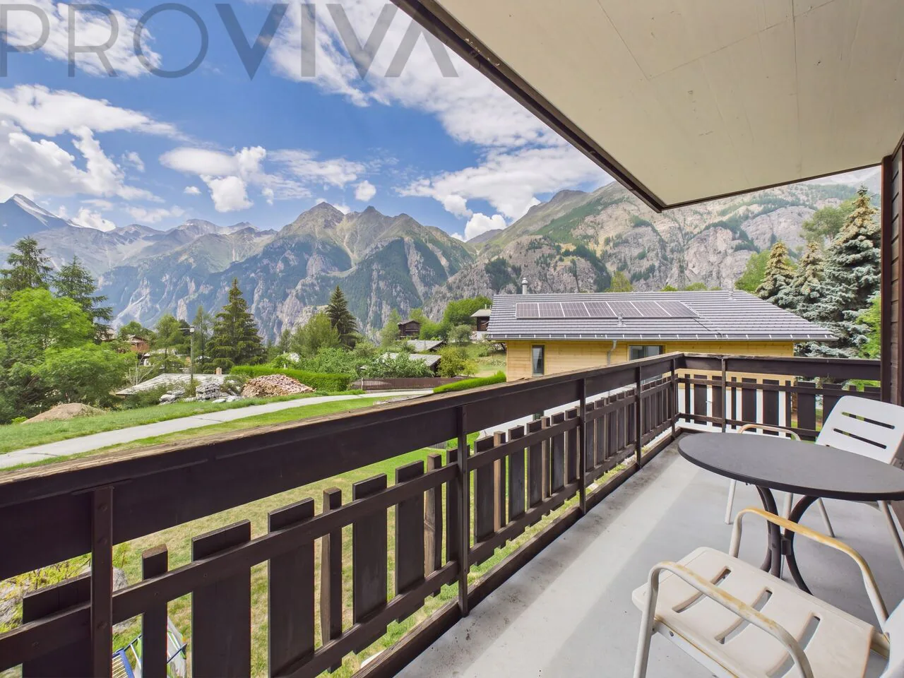 Mountain view, peace and space for the whole family
