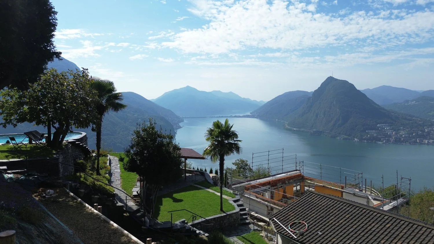 Elegant Villa with pool in Aldesago - 5.5 rooms