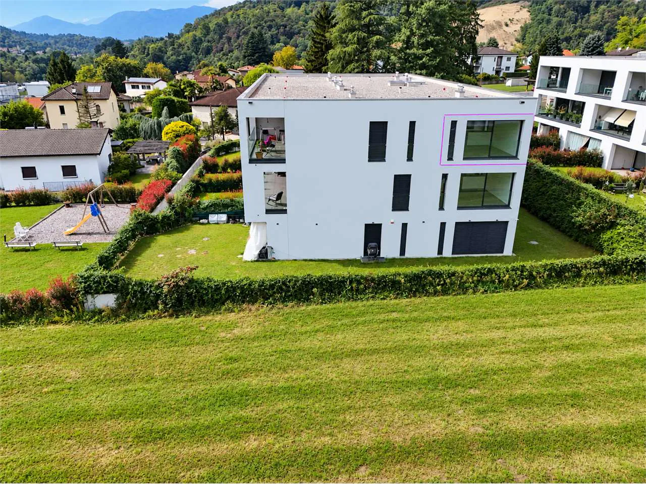 Moderno appartamento 2.5 locali - Ottimo anche come investimento a red