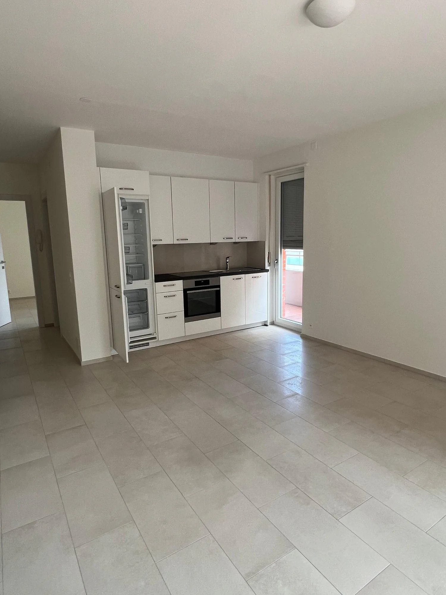 Lugano - 2.5 rooms for rent, completely renovated