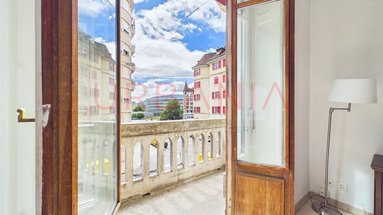 2 pièces avec balcon entièrement rénové