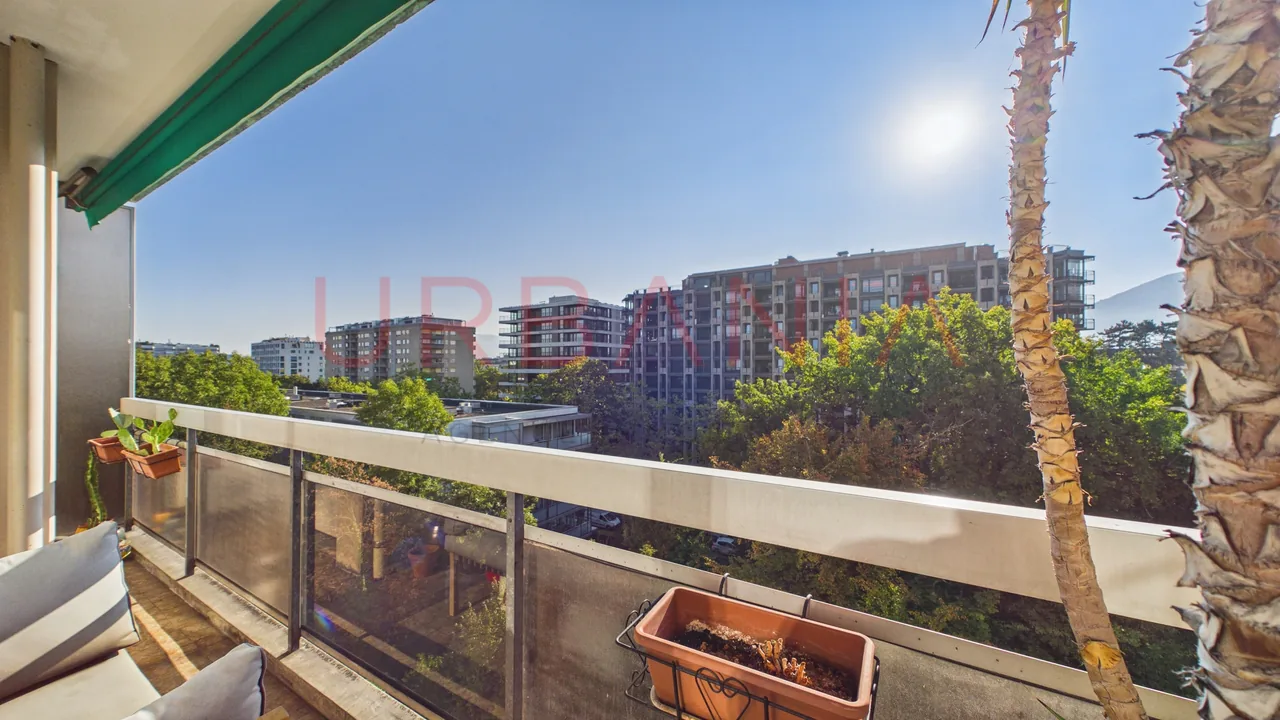 Helles 4-Zimmer-Apartment in erhöhtem Stockwerk im Herzen von Champel
