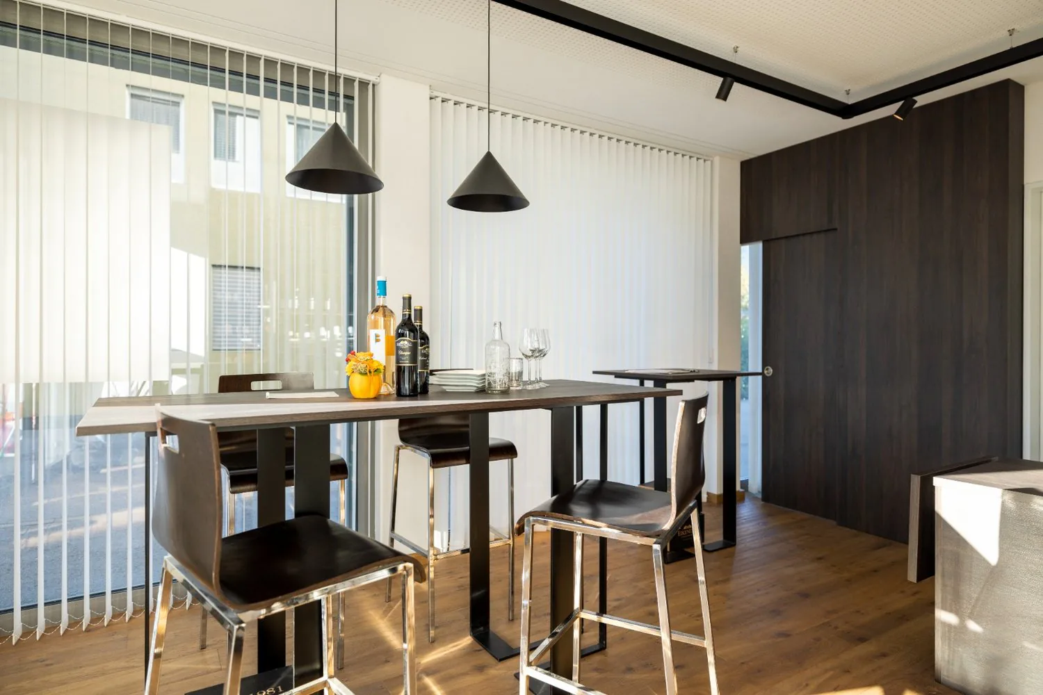 Surface commerciale attractive avec vitrine et espace extérieur