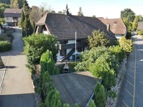 Zweifamilien-/Generationenhaus - mit Stil und urgemütlich