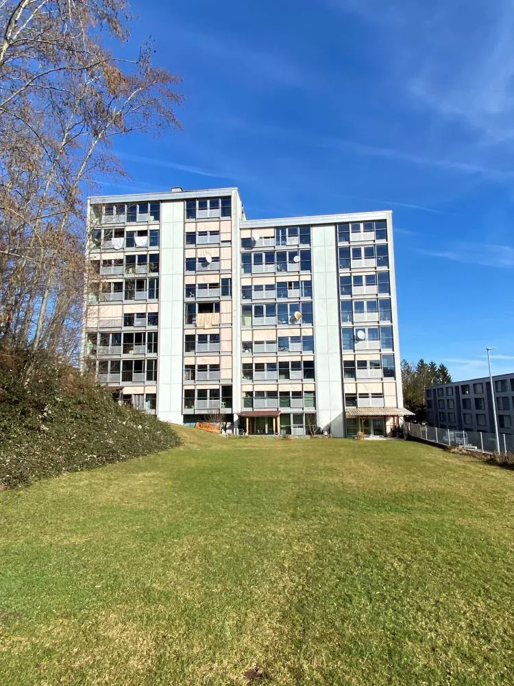 Appartement spacieux et lumineux avec balcon et vue magnifique