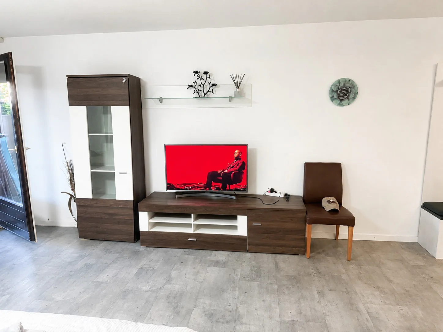 ✨ Appartement de 1,5 pièces entièrement meublé avec environnement paisible à Birmensdorf ZH