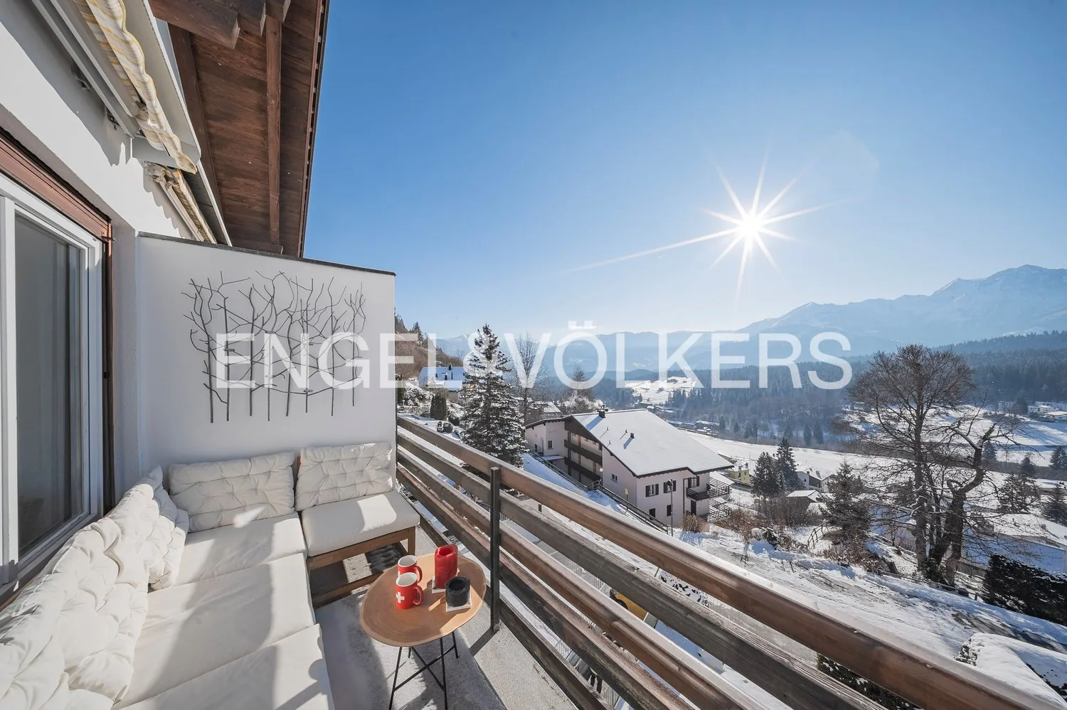 Modern-alpiner Logenplatz mit Fernsicht
