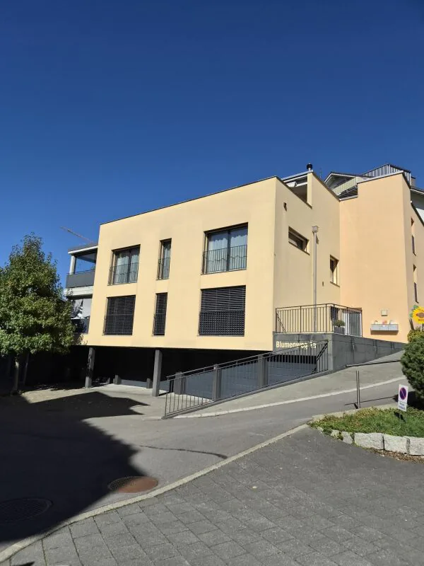 Appartement attique spacieux de 4,5 pièces au centre de Wolhusen