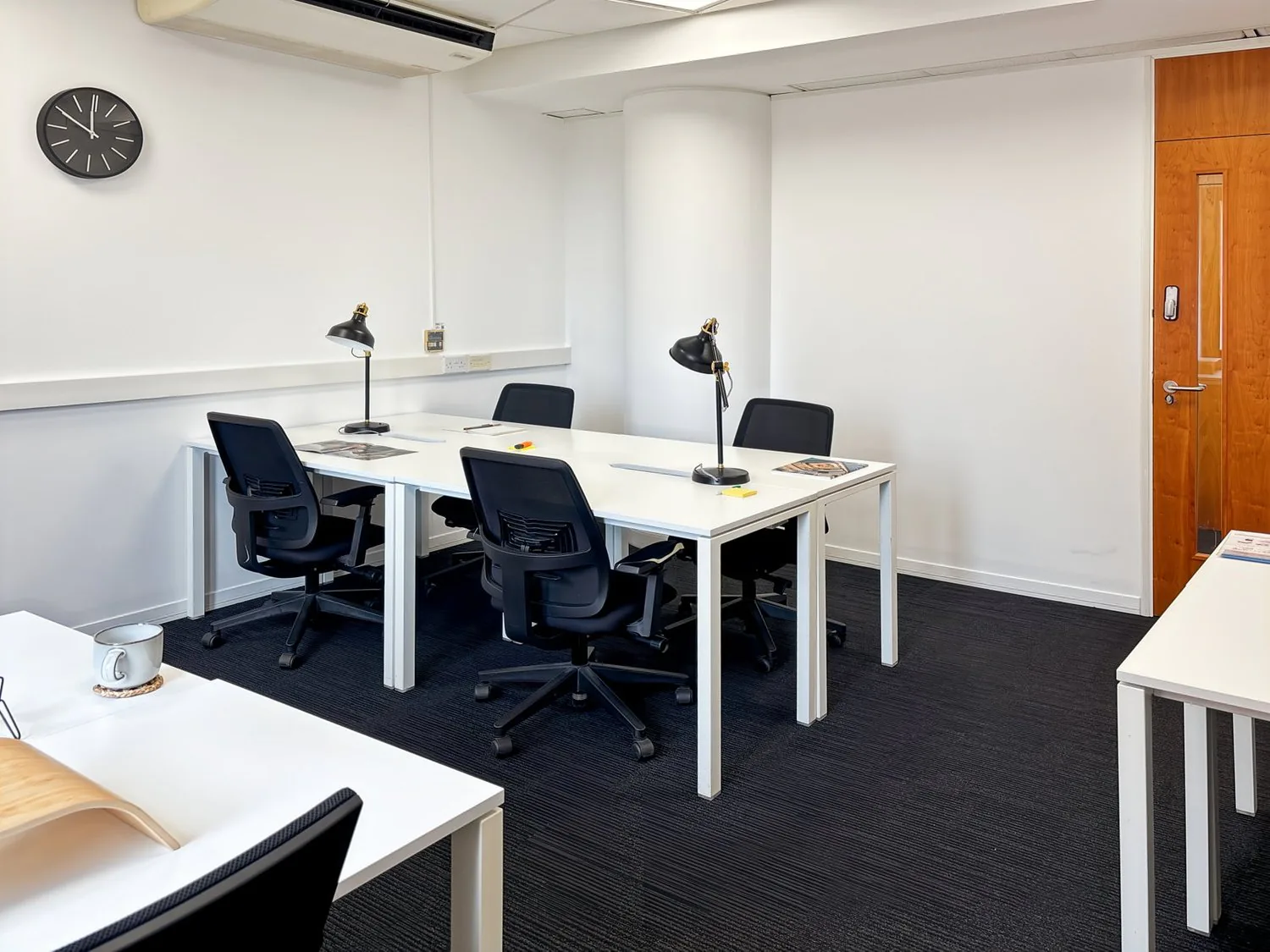 Office space for 30 in Spaces The Circle 6