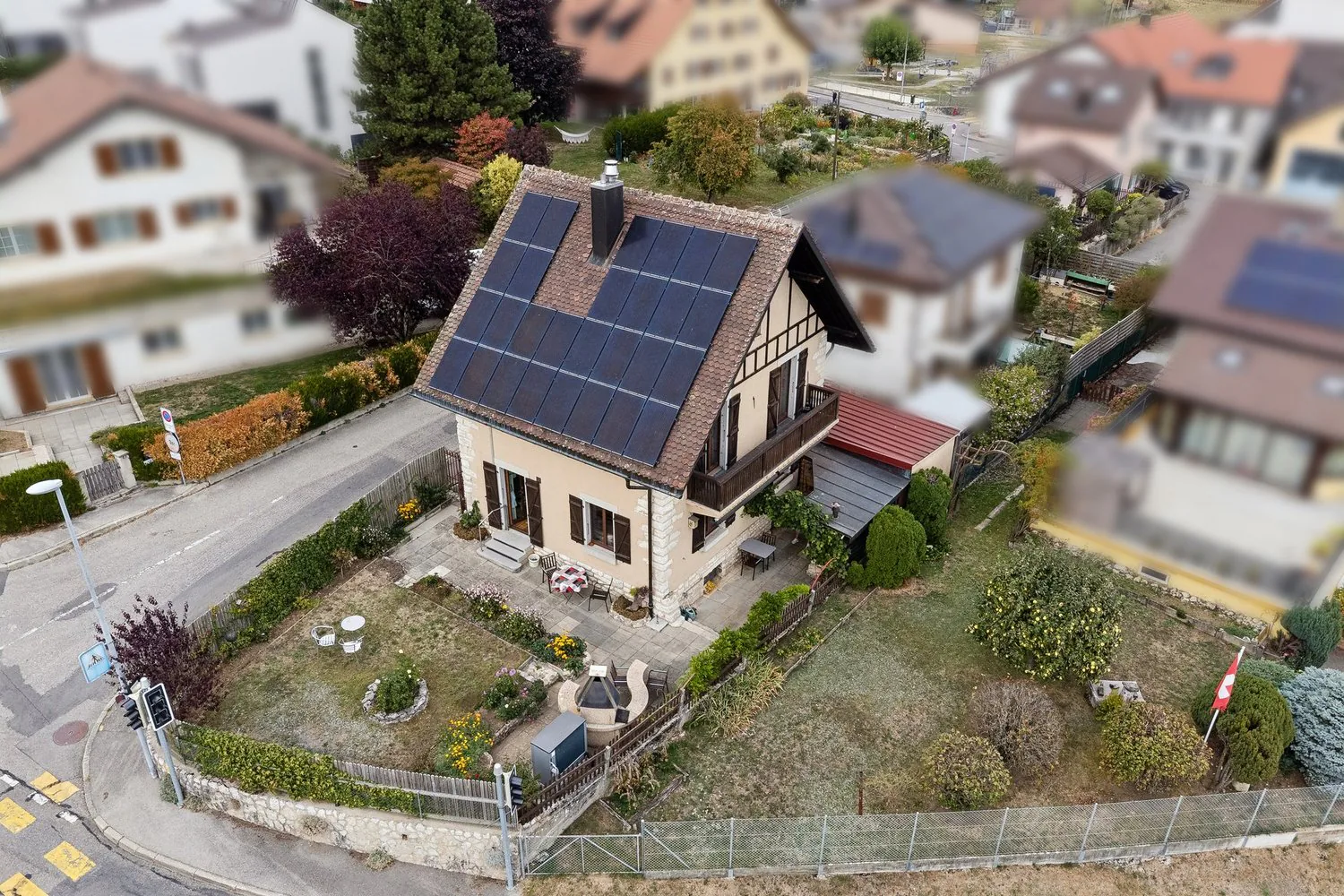 Charming individual house with a view of Lake Neuchâtel