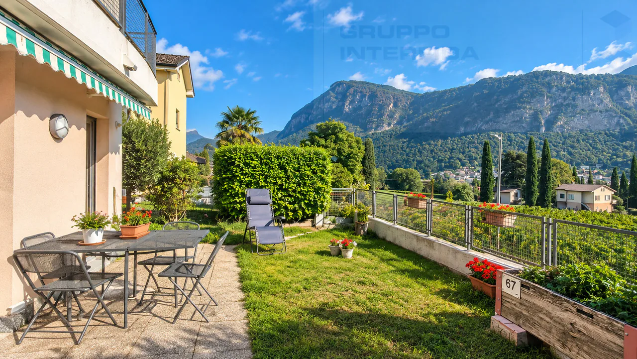 SPAZIOSA CASA CON GIARDINO E VISTA SULLE VIGNE