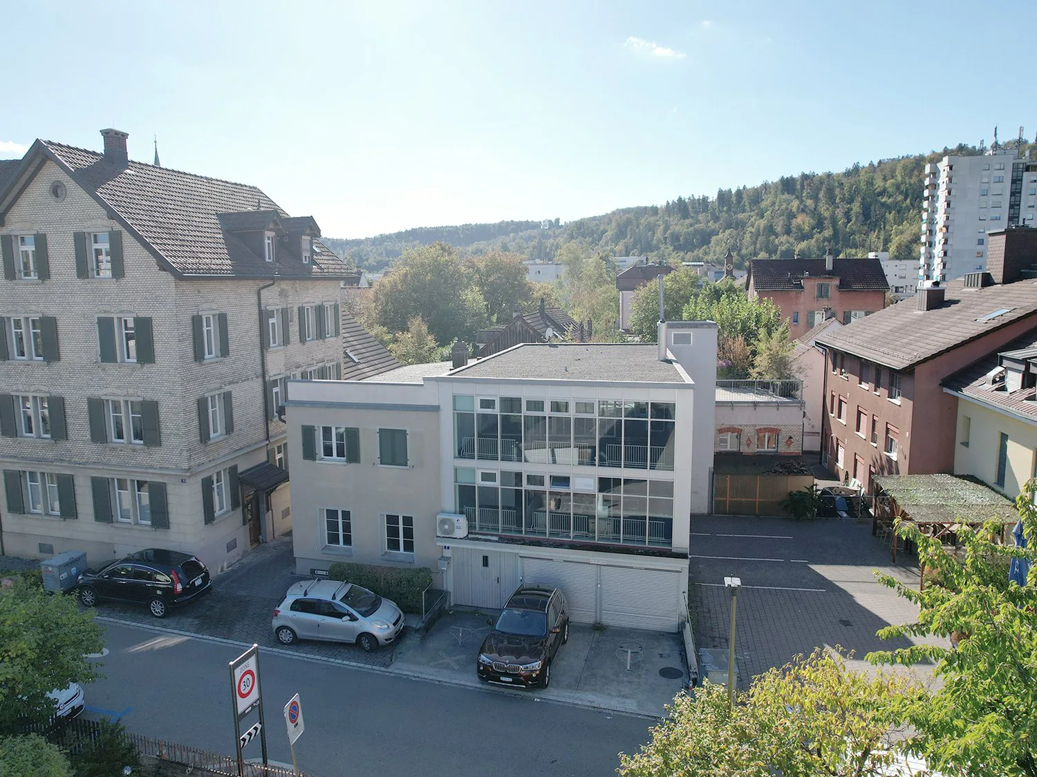 Versatile commercial property in a central location