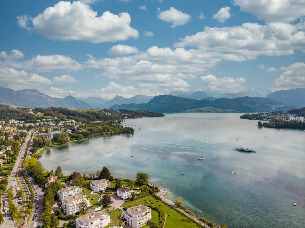 Coming Soon | Wohnen mit Weitblick - 2.5-Zimmer-Wohnung mit grosszügiger Seeterrasse