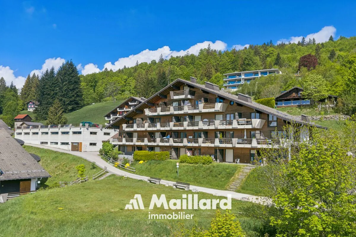 Schönes 3.5-Zimmer-Apartment in Les Rasses mit Terrasse und atemberaubendem Blick