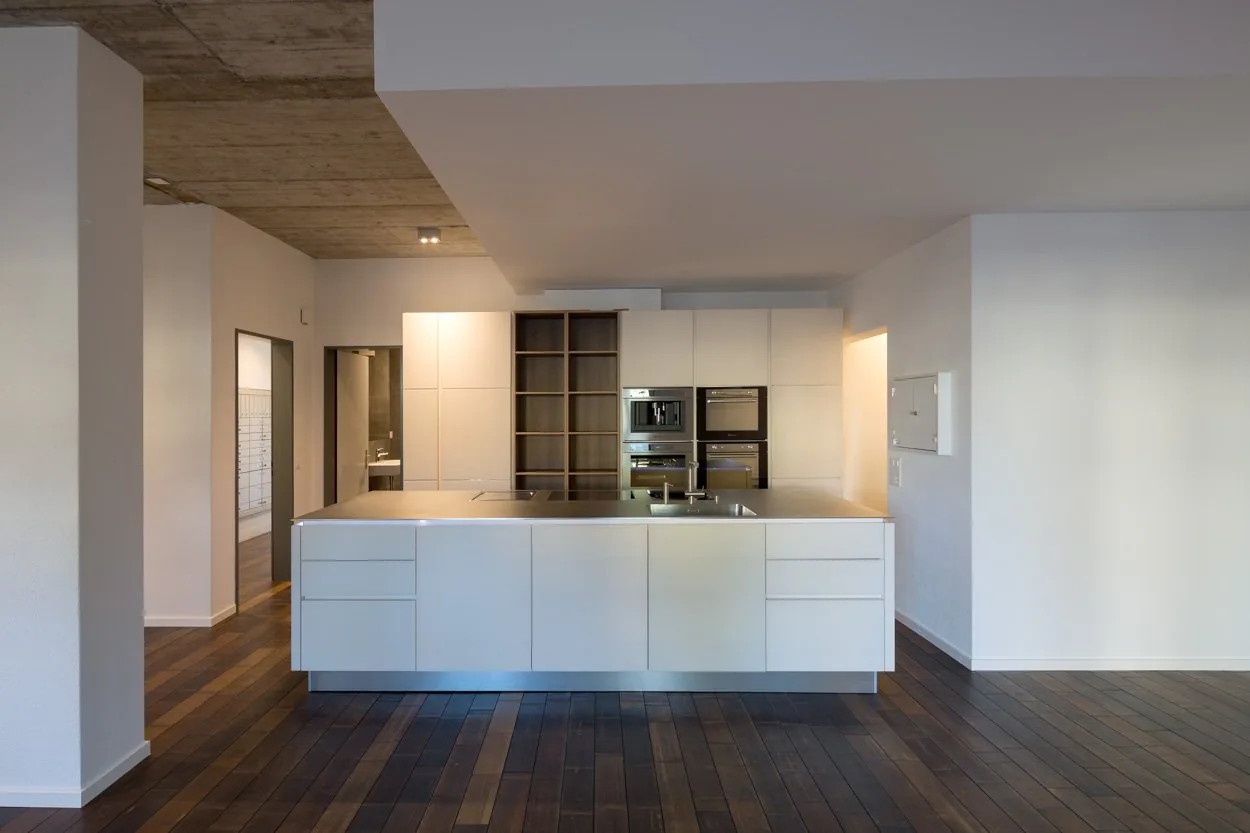 Appartement loft avec aménagement et style uniques