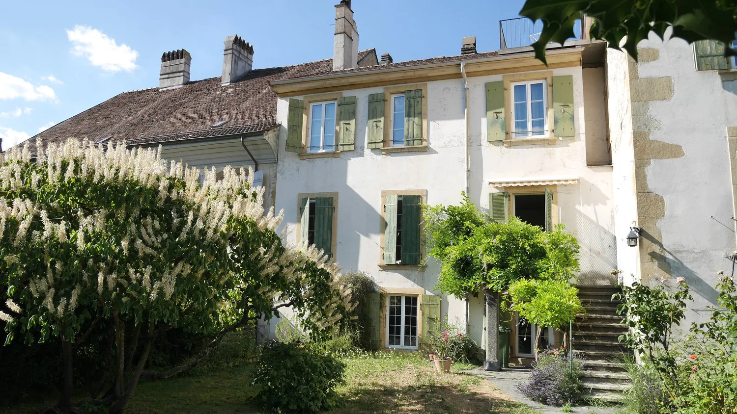 Magnificent 6-room apartment in the old town of Yverdon-les-Bains