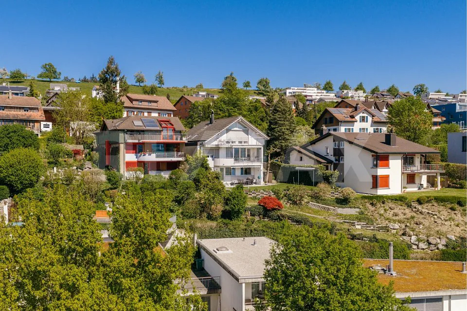 Tutto chiaro - casa unifamiliare di 6,5 locali con vista