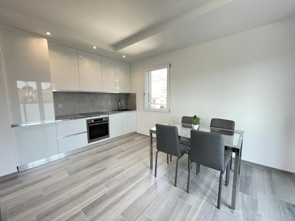 2.5 LOCALI IN AFFITTO A MENDRISIO – ZONA CENTRALE