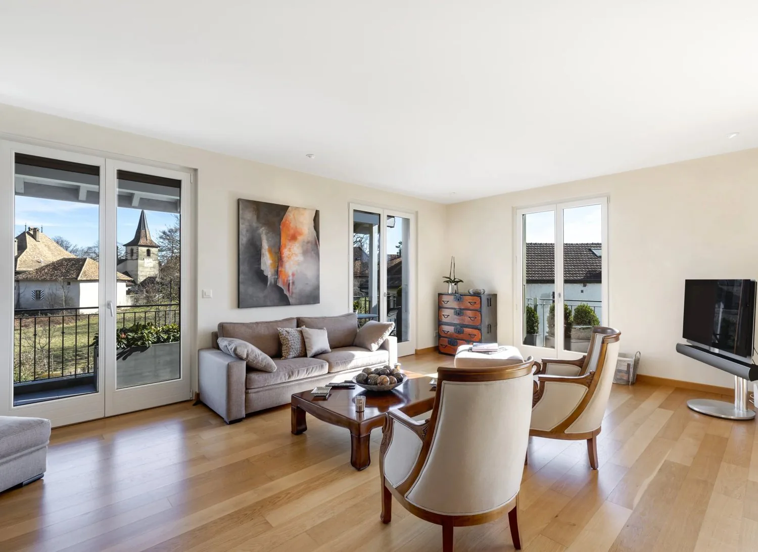 Prächtige Wohnung in der Nähe von Nyon