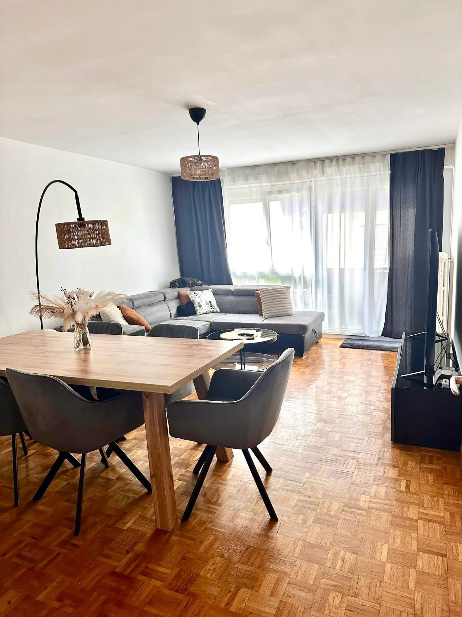 2.5-room apartment with balcony in the center of Orbe