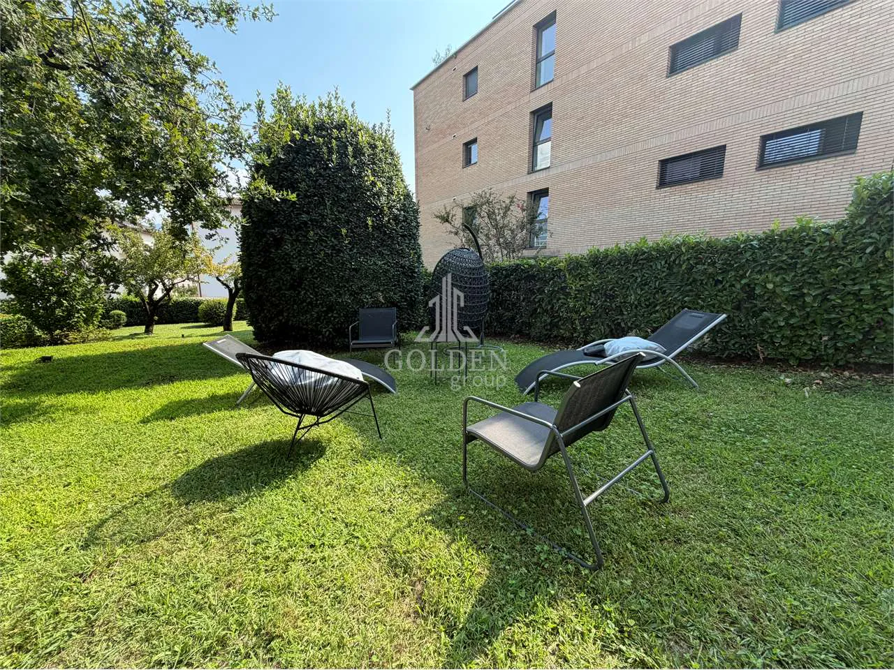 Breganzona - 1,5 Zimmer mit 87 m² und privatem Garten von 141 m²