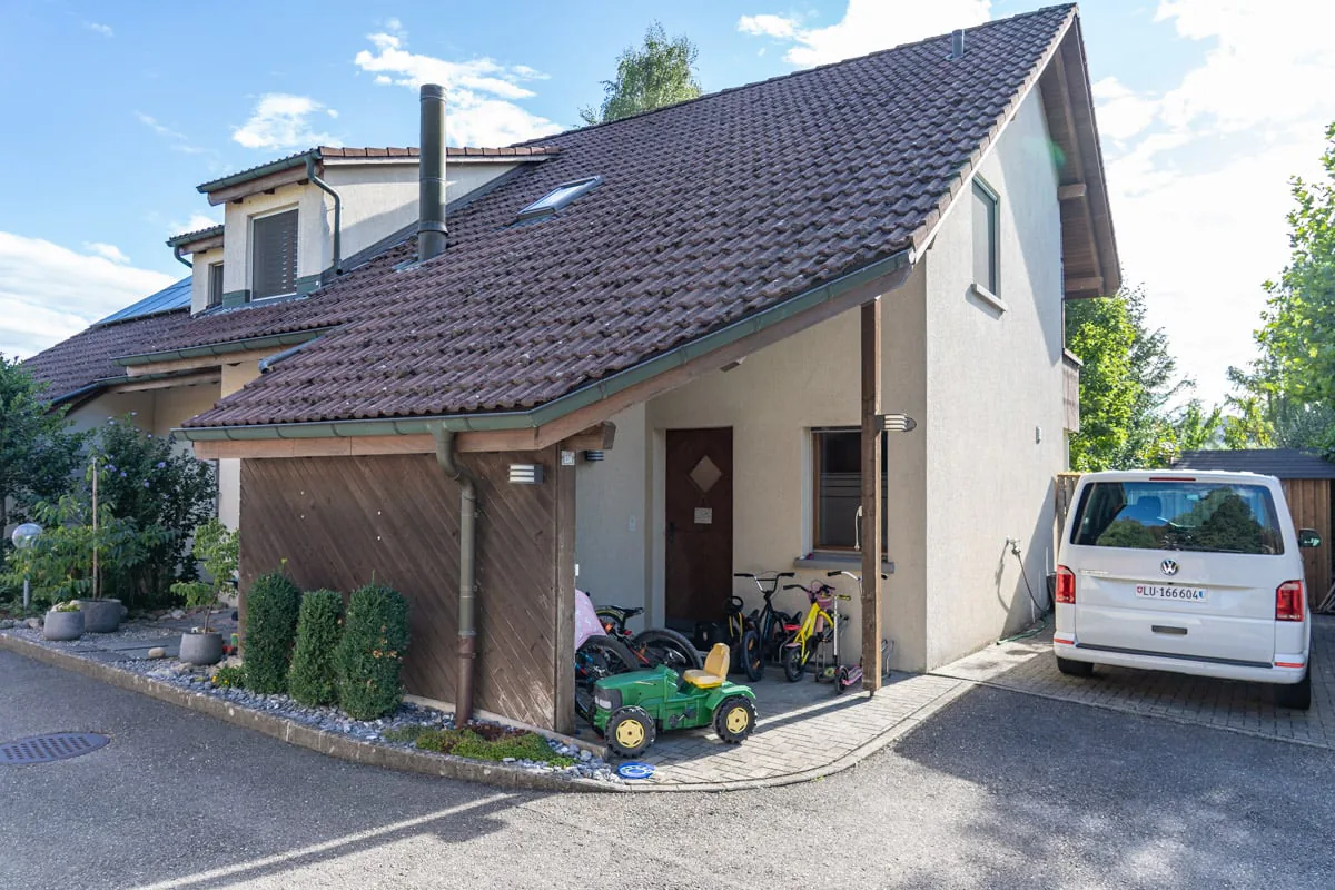 Casa familiare modernizzata di 5,5 locali in una zona tranquilla a Triengen
