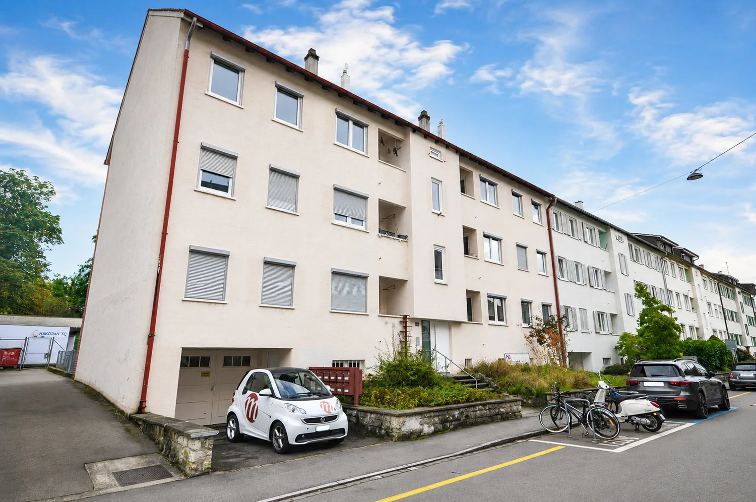 Sanierte Dachwohnung im beliebten Neubadquartier