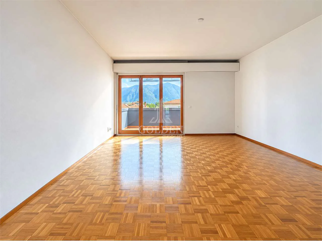 Lugano-Breganzona - 3.5 Zimmer 108 m² im 4. Stock mit Keller und Balkon
